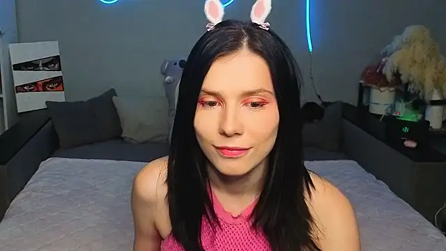 Snapshot of JinxMoon chatting on February 2026 05:05:02 PM JinxMoon online show from February 2026 05:05:02 PM