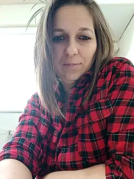 AdaJoy online show from January 2026 12:22:02 PM