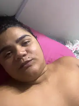 Snapshot of MorenaCariok chatting on March 2026 11:28:02 AM MorenaCariok online show from March 2026 11:28:02 AM