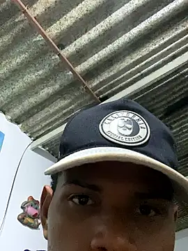 Xavie1 online show from January 2026 02:39:02 AM