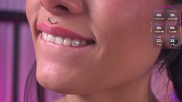 Molly  davis online show from April 2026 08:31:01 PM