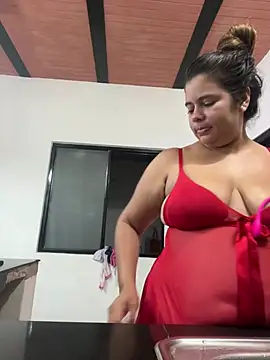 Snapshot of Julissa_x chatting on February 2026 12:38:01 PM Julissa x online show from February 2026 12:38:01 PM