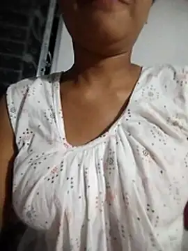 Snapshot of knightqueen12 chatting on February 2026 01:40:01 PM knightqueen12 online show from February 2026 01:40:01 PM