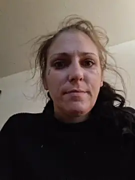 LadySn0w26 online show from March 2026 04:58:02 PM