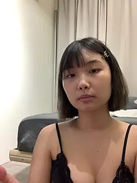 Snapshot of cu003 chatting on August 2026 08:00:01 PM cu003 online show from August 2026 08:00:01 PM