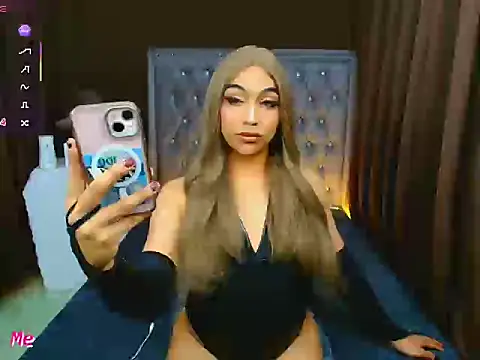 Clea Moore online show from February 2026 06:00:02 AM