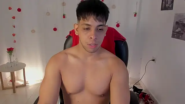 Snapshot of shooting_wilson chatting on February 2026 07:43:02 PM shooting wilson online show from February 2026 07:43:02 PM