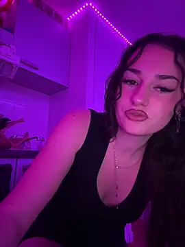 claraaaa06 online show from February 2026 10:58:01 PM