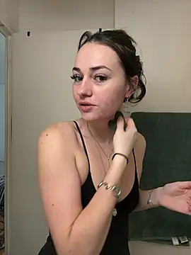 claraaaa06 online show from February 2026 12:34:02 PM