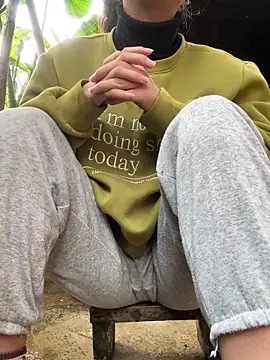  luna 2k online show from January 2026 02:05:01 AM