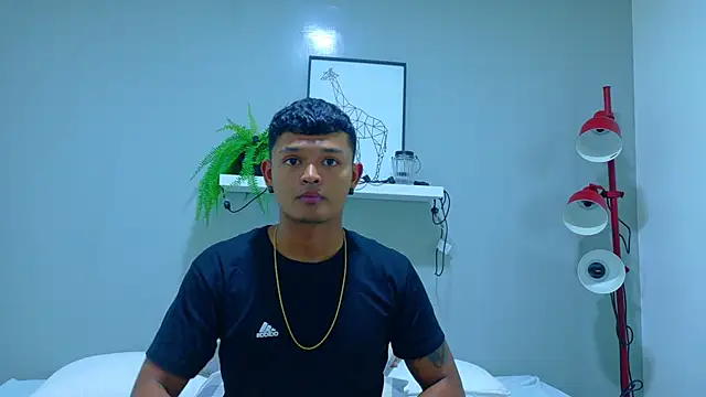 Snapshot of AndrewKenoxx_ chatting on January 2026 07:40:01 PM AndrewKenoxx online show from January 2026 07:40:01 PM