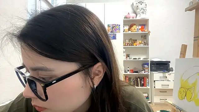 SaintMari online show from March 2026 12:18:01 PM