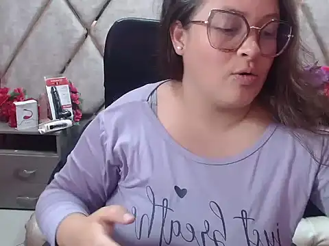 Snapshot of Sarah_Boobs_ chatting on February 2026 08:22:01 AM Sarah Boobs online show from February 2026 08:22:01 AM