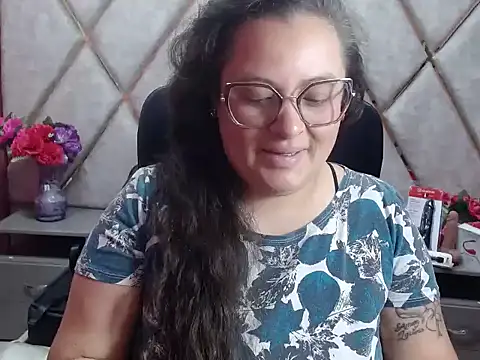 Snapshot of Sarah_Boobs_ chatting on March 2026 03:12:02 AM Sarah Boobs online show from March 2026 03:12:02 AM