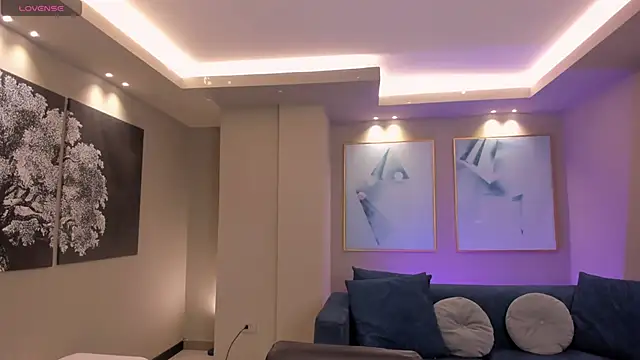 Snapshot of EmilyCarterX chatting on February 2026 11:09:02 AM EmilyCarterX online show from February 2026 11:09:02 AM