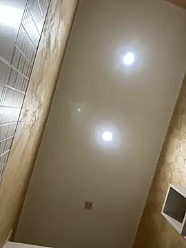 piccolo2002 online show from April 2026 07:42:01 AM