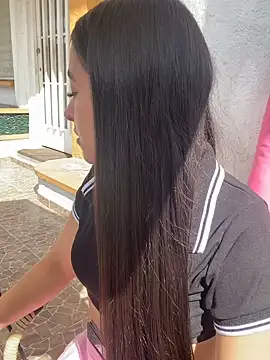 AuroraJohns Pink online show from February 2026 07:58:02 PM