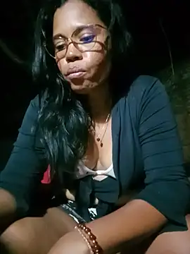 Snapshot of Yandris_1212 chatting on May 2026 01:25:02 AM Yandris 1212 online show from May 2026 01:25:02 AM