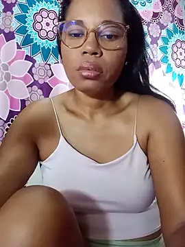 Snapshot of Yandris_1212 chatting on May 2026 01:40:01 PM Yandris 1212 online show from May 2026 01:40:01 PM