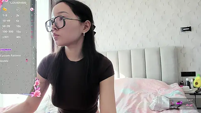 Snapshot of theadorableprinces chatting on May 2026 02:12:01 PM theadorableprinces online show from May 2026 02:12:01 PM
