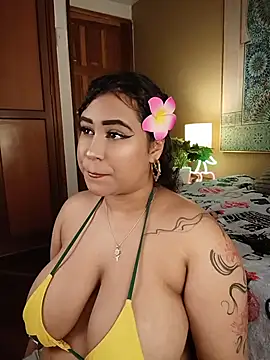 Snapshot of Maya_house chatting on July 2026 04:21:02 AM Maya house online show from July 2026 04:21:02 AM