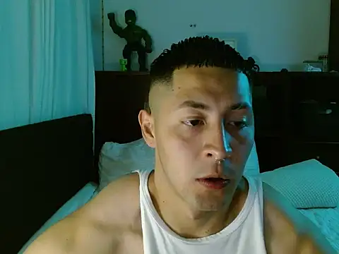 Snapshot of Spilios_low chatting on July 2026 03:13:01 AM Spilios low online show from July 2026 03:13:01 AM