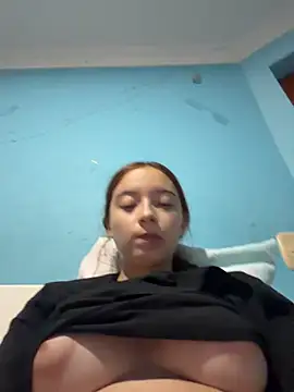 Snapshot of Carithooo chatting on May 2026 03:02:02 AM Carithooo online show from May 2026 03:02:02 AM