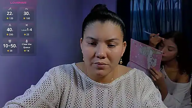 Helena-Paola online show from February 2026 10:22:01 PM