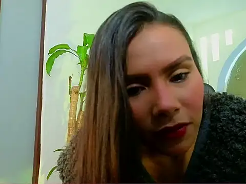 Tatiana bram  online show from January 2026 02:15:01 AM