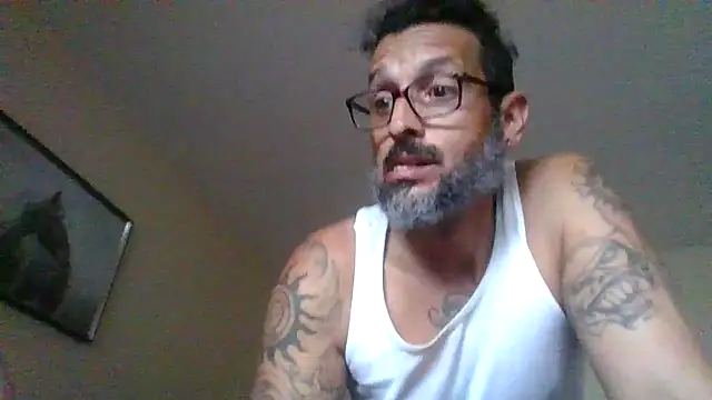 Snapshot of Tattoos77 chatting on June 2026 11:18:01 PM Tattoos77 online show from June 2026 11:18:01 PM