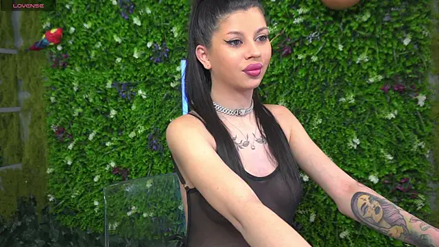 Ana Lexus online show from January 2026 07:28:02 PM