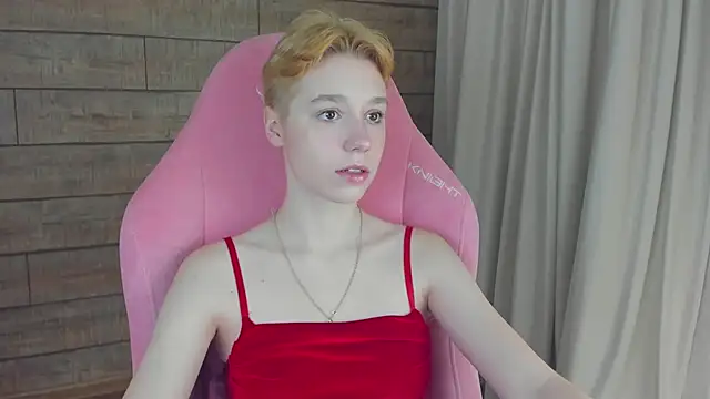 Snapshot of AgataGate chatting on February 2026 04:16:02 AM AgataGate online show from February 2026 04:16:02 AM