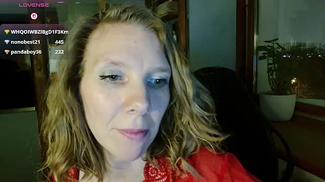 Daisy Lovely online show from February 2026 04:24:02 PM