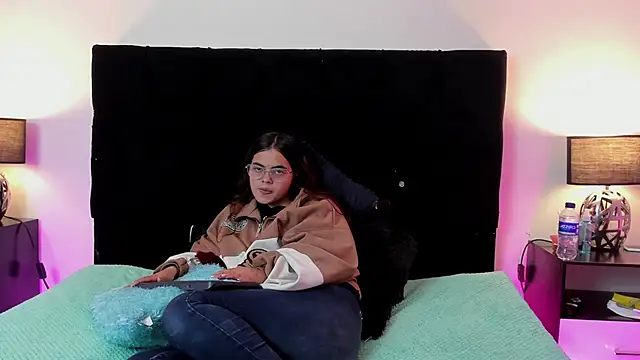 queen missy online show from May 2026 08:49:02 PM