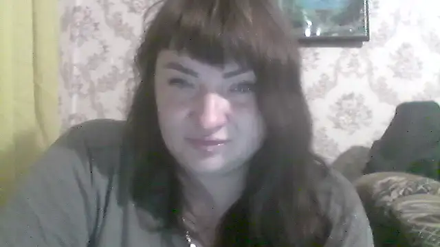 Snapshot of AllinaKis chatting on April 2026 07:05:01 PM AllinaKis online show from April 2026 07:05:01 PM