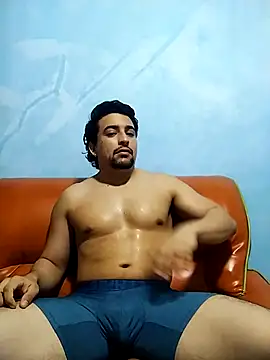 Snapshot of AxelWhitte chatting on February 2026 06:03:01 PM AxelWhitte online show from February 2026 06:03:01 PM