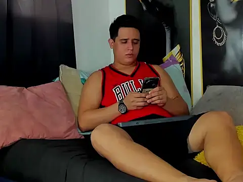 Apolo Hot online show from January 2026 08:23:01 PM