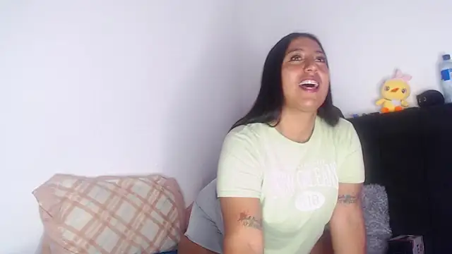 agathaklein online show from February 2026 01:54:01 PM