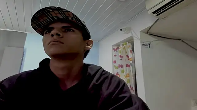 wildsexinmyroom online show from January 2026 07:35:02 AM