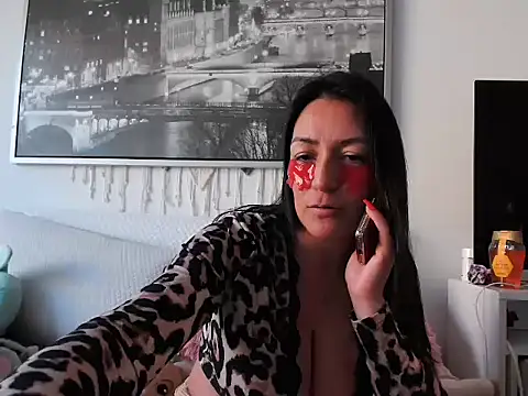 Yulian Milf online show from February 2026 04:24:02 PM