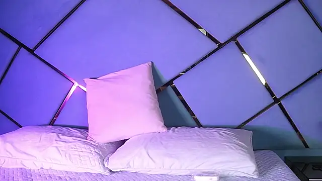  mia rossi online show from January 2026 03:10:02 AM