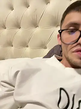 vaknes online show from January 2026 02:22:02 PM