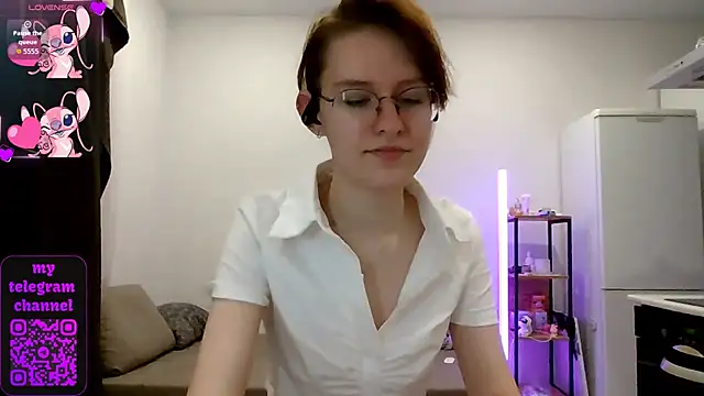 Snapshot of PetralPrime chatting on March 2026 05:19:01 PM PetralPrime online show from March 2026 05:19:01 PM