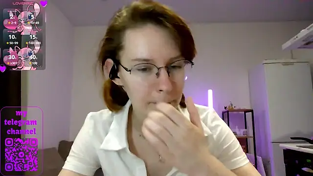 Snapshot of PetralPrime chatting on March 2026 05:23:02 PM PetralPrime online show from March 2026 05:23:02 PM