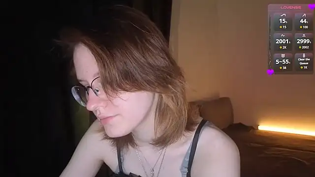 Snapshot of PetralPrime chatting on May 2026 06:26:01 PM PetralPrime online show from May 2026 06:26:01 PM