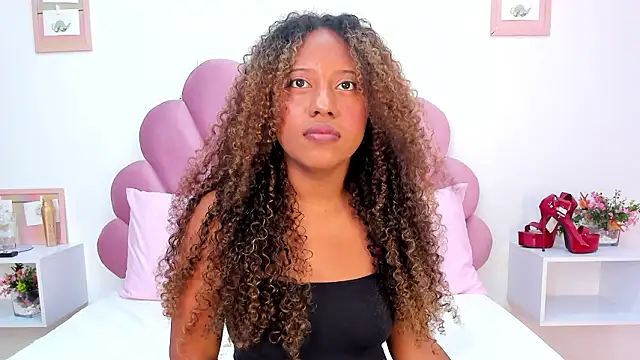 Ms zozi  online show from February 2026 01:32:02 PM