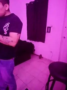 Snapshot of MRdxxx444 chatting on February 2026 11:30:02 AM MRdxxx444 online show from February 2026 11:30:02 AM