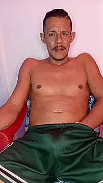 juanmaur22 online show from March 2026 11:35:01 PM