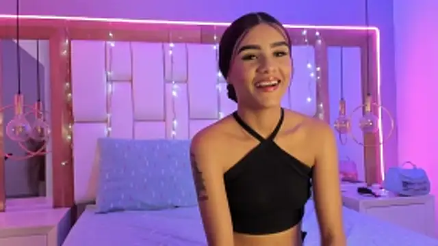 Snapshot of StefanyCondia chatting on February 2026 06:02:01 PM StefanyCondia online show from February 2026 06:02:01 PM