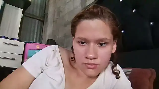 Jessy2000NS online show from March 2026 08:15:01 PM